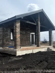 Строящийся дом, Новомусино. 75 кв. м. кирпич. 9 соток